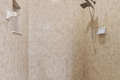 Touwnhouse à vendre à Tampa, Floride: 3 chambres, 157.19 m2 № 2094810 - photo 20