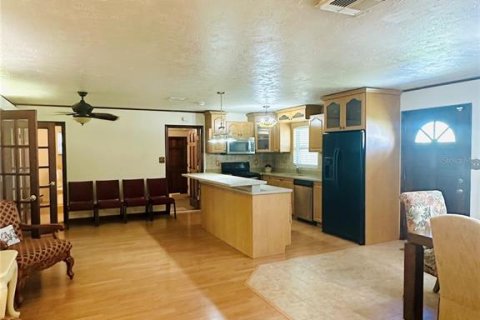House in Punta Gorda, Florida 3 bedrooms, 164.72 sq.m. № 1919861 - photo 6