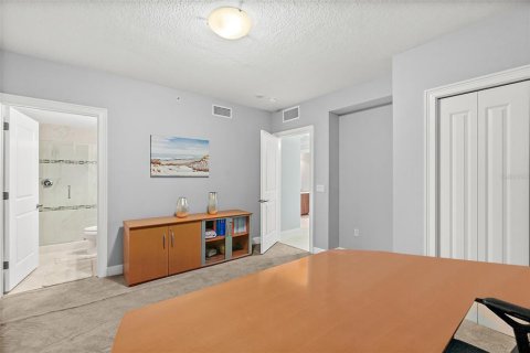 Купить кондоминиум в Дейтона - Бич-Шорс, Флорида 6 комнат, 216.46м2, № 1914146 - фото 30