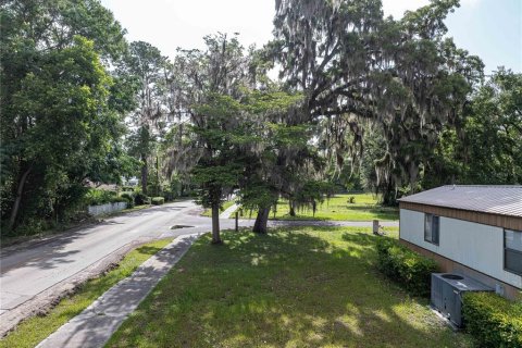 Propiedad comercial en venta en Fort White, Florida, 132.29 m2 № 1787787 - foto 4
