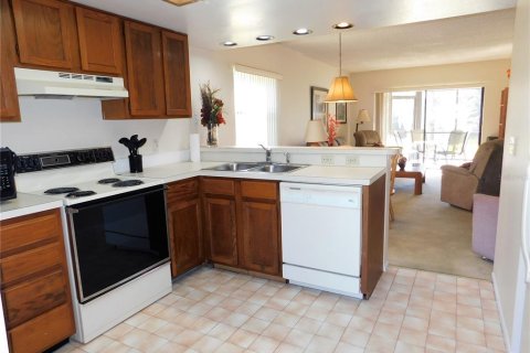 Condo in Oldsmar, Florida, 2 bedrooms  № 1717519 - photo 10