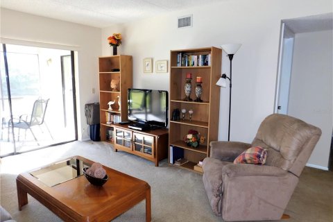 Condo in Oldsmar, Florida, 2 bedrooms  № 1717519 - photo 5
