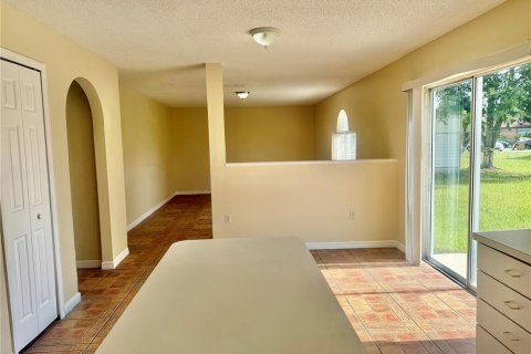 Villa ou maison à louer à Kissimmee, Floride: 4 chambres, 205.78 m2 № 2408386 - photo 17