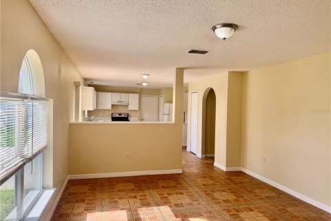 Villa ou maison à louer à Kissimmee, Floride: 4 chambres, 205.78 m2 № 2408386 - photo 18