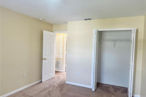 Villa ou maison à louer à Kissimmee, Floride: 4 chambres, 205.78 m2 № 2408386 - photo 26