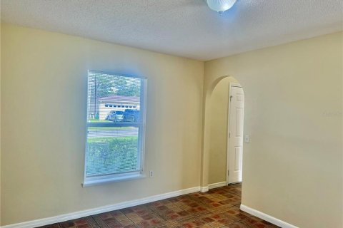 Villa ou maison à louer à Kissimmee, Floride: 4 chambres, 205.78 m2 № 2408386 - photo 12
