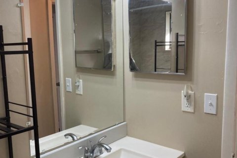 Appartement à louer à Miramar, Floride: 1 pièce, 202.34 m2 № 2247928 - photo 6