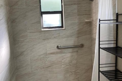 Appartement à louer à Miramar, Floride: 1 pièce, 202.34 m2 № 2247928 - photo 5