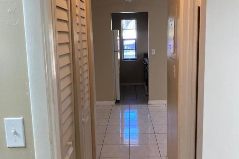 Appartement à louer à Miramar, Floride: 1 pièce, 202.34 m2 № 2247928 - photo 2
