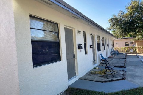 Appartement à louer à Miramar, Floride: 1 pièce, 202.34 m2 № 2247928 - photo 7