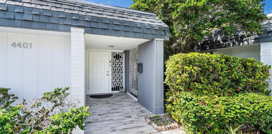 Villa ou maison à Tamarac, Floride 3 chambres, 278.43 m2 № 1051002