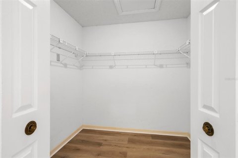 Villa ou maison à louer à Tampa, Floride: 4 chambres, 236.9 m2 № 2137730 - photo 23