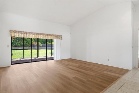 Villa ou maison à louer à Tampa, Floride: 4 chambres, 236.9 m2 № 2137730 - photo 9