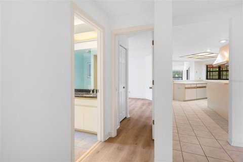 Villa ou maison à louer à Tampa, Floride: 4 chambres, 236.9 m2 № 2137730 - photo 28