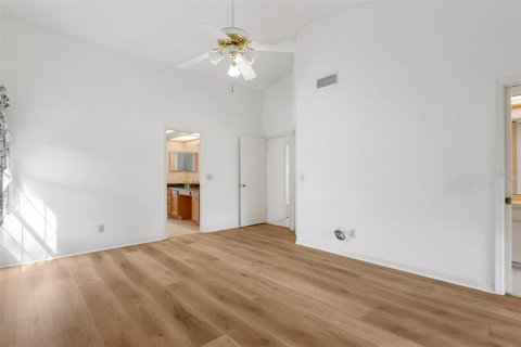 Villa ou maison à louer à Tampa, Floride: 4 chambres, 236.9 m2 № 2137730 - photo 18