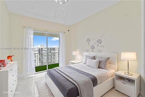 Снять в аренду кондоминиум в Авентура, Флорида 2 спальни, 113.34м2, № 2003671 - фото 17
