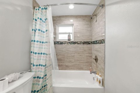 Купить виллу или дом в Тампа, Флорида 3 комнаты, 158.86м2, № 1909931 - фото 24