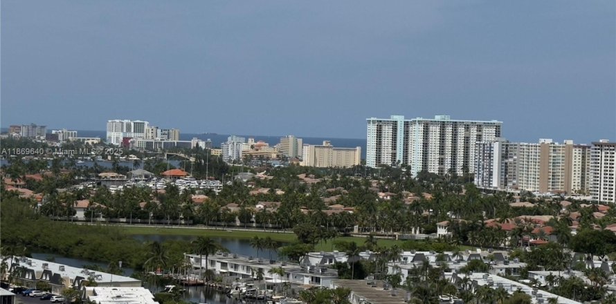 Condo à Hallandale Beach, Floride, 1 chambre № 1982238