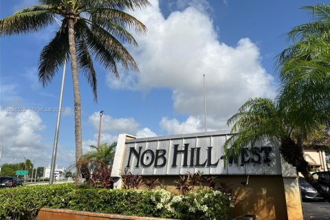 Condo in Miami, Florida, 1 bedroom  № 2257558