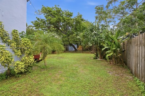 Villa ou maison à vendre à Miami, Floride: 3 chambres, 128.21 m2 № 1969761 - photo 24