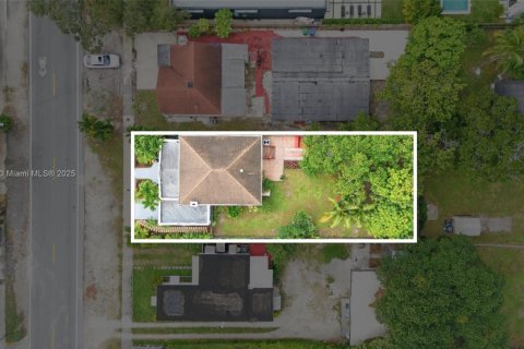 Villa ou maison à vendre à Miami, Floride: 3 chambres, 128.21 m2 № 1969761 - photo 26