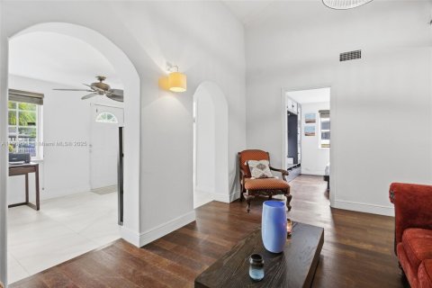 Villa ou maison à vendre à Miami, Floride: 3 chambres, 128.21 m2 № 1969761 - photo 8