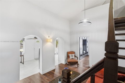 Villa ou maison à vendre à Miami, Floride: 3 chambres, 128.21 m2 № 1969761 - photo 9