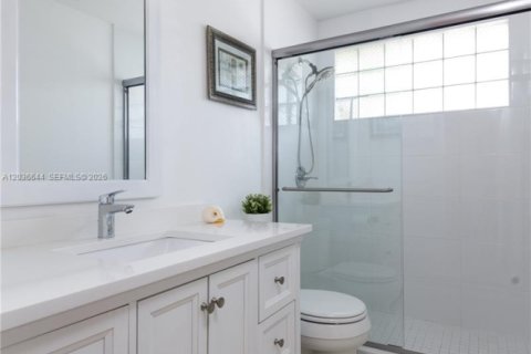 Villa ou maison à vendre à Weston, Floride: 4 chambres, 222.41 m2 № 2084869 - photo 30