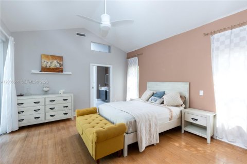 Villa ou maison à vendre à Weston, Floride: 4 chambres, 222.41 m2 № 2084869 - photo 21