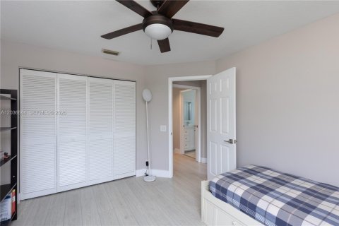 Villa ou maison à vendre à Weston, Floride: 4 chambres, 222.41 m2 № 2084869 - photo 29