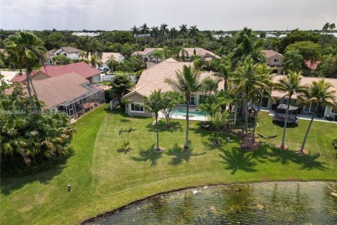 Villa ou maison à vendre à Weston, Floride: 4 chambres, 222.41 m2 № 2084869 - photo 8