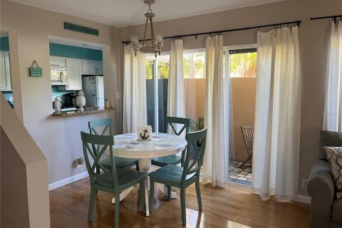 Adosado en alquiler en Clearwater, Florida, 2 dormitorios, 114.36 m2 № 1742968 - foto 6