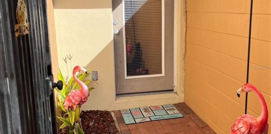 Adosado en Clearwater, Florida 2 dormitorios, 114.36 m2 № 1742968