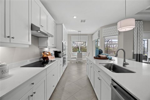 House in Port Charlotte, Florida 3 bedrooms, 219.34 sq.m. № 1886343 - photo 20