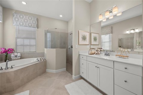 House in Port Charlotte, Florida 3 bedrooms, 219.34 sq.m. № 1886343 - photo 6