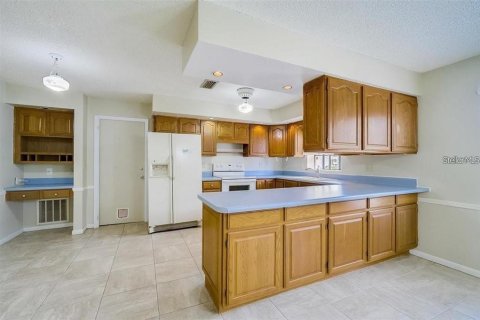 Villa ou maison à louer à Sarasota, Floride: 3 chambres, 138.61 m2 № 2411430 - photo 6