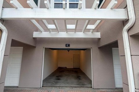 Condominio en venta en Orlando, Florida, 1 dormitorio, 87.79 m2 № 2216004 - foto 4