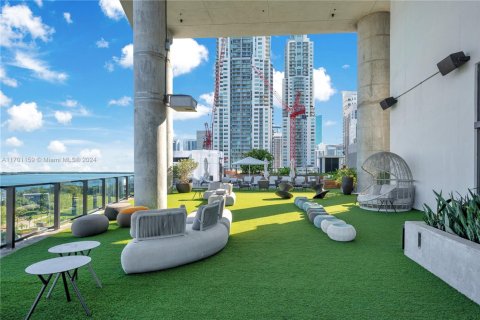 Condo in Miami, Florida  № 1892817 - photo 30