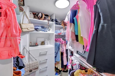 Купить кондоминиум в Авентура, Флорида 2 спальни, 105.91м2, № 1731341 - фото 24