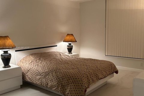 Copropriété à louer à Aventura, Floride: 2 chambres, 109.72 m2 № 1997156 - photo 15