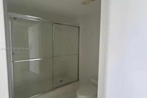 Copropriété à louer à Aventura, Floride: 2 chambres, 109.72 m2 № 1997156 - photo 19