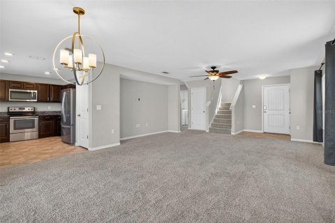 House in Riverview, Florida 3 bedrooms, 177.26 sq.m. № 2223134 - photo 6
