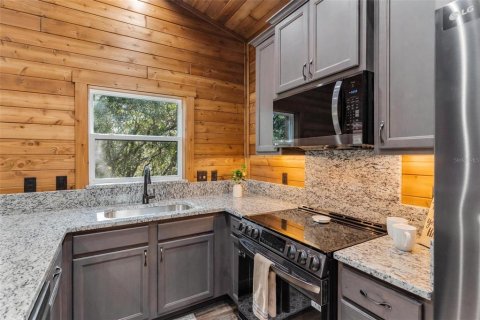 Casa en venta en Lady Lake, Florida, 2 dormitorios, 102.66 m2 № 1516759 - foto 15
