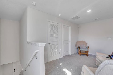 House in Bradenton, Florida 5 bedrooms, 225.57 sq.m. № 2122031 - photo 30