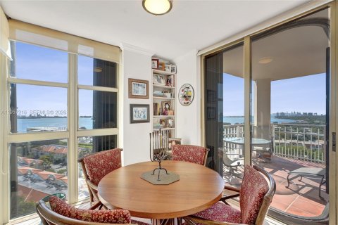 Купить кондоминиум в Майами, Флорида 2 спальни, 143.44м2, № 2017728 - фото 16