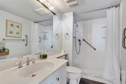 Купить кондоминиум в Майами, Флорида 2 спальни, 143.44м2, № 2017728 - фото 25