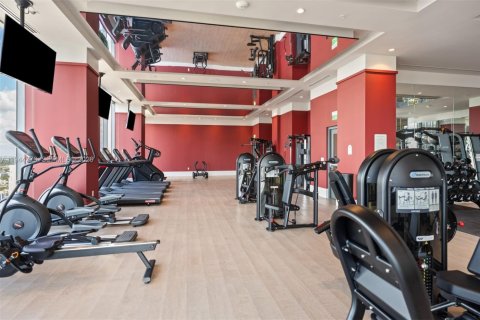 Condominio en venta en Miami, Florida, 1 dormitorio, 55.74 m2 № 2001385 - foto 11