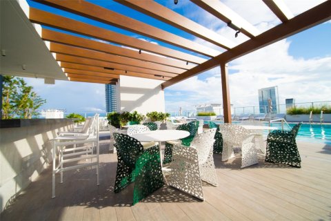 Condo in Miami, Florida  № 1924589 - photo 13