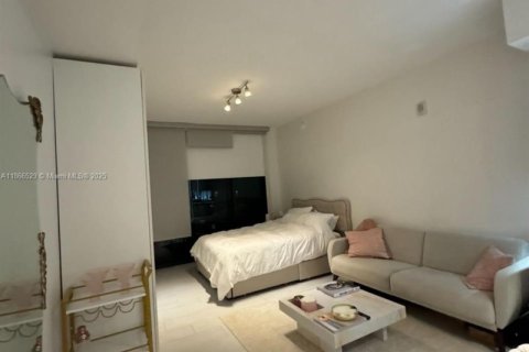 Condo in Miami, Florida  № 1924589 - photo 4