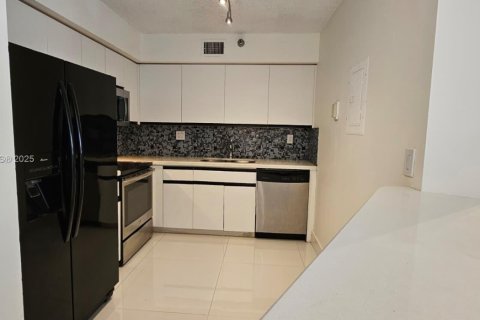 Condominio en venta en Aventura, Florida, 2 dormitorios, 109.72 m2 № 1887892 - foto 6